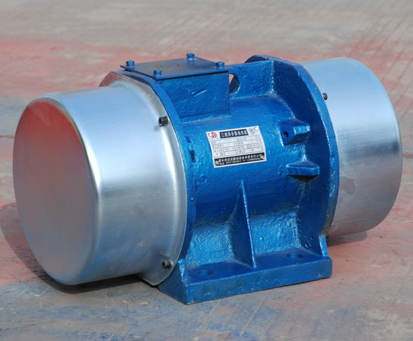 XVMA振動(dòng)電機(jī)